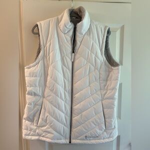 NWOT Women's Puffer Vest
